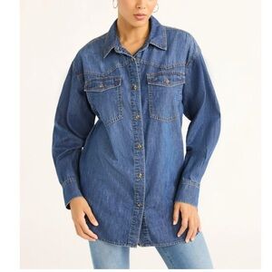 NEW Sofia by Sofia Vergara Oversized Boyfriend Shirt size: XS